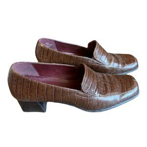 Brown leather crocodile embossed block heel with traction sole